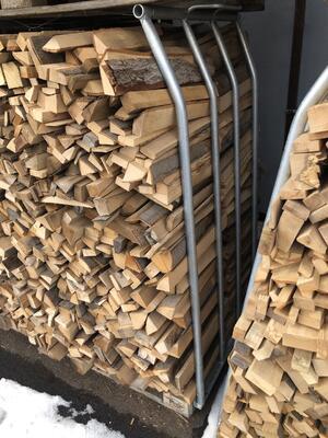 Paleta sušeného tvrdého palivového dřeva (odřezky z výroby), délka100cm, 1,74prm - 3